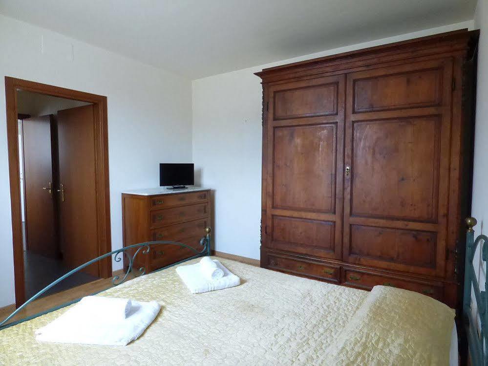 Holiday Matteotti Montecatini Terme Bagian luar foto